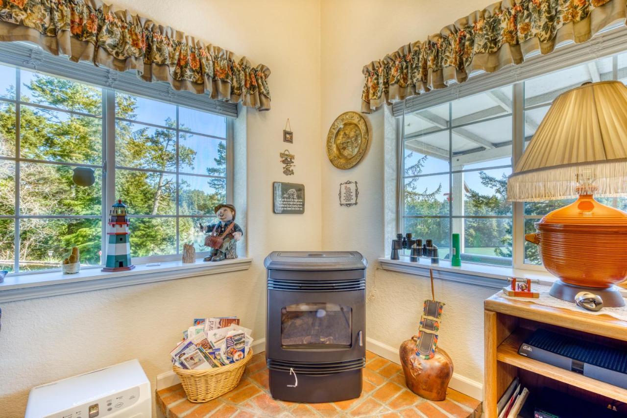 Villa Osprey Cove à Barview Extérieur photo
